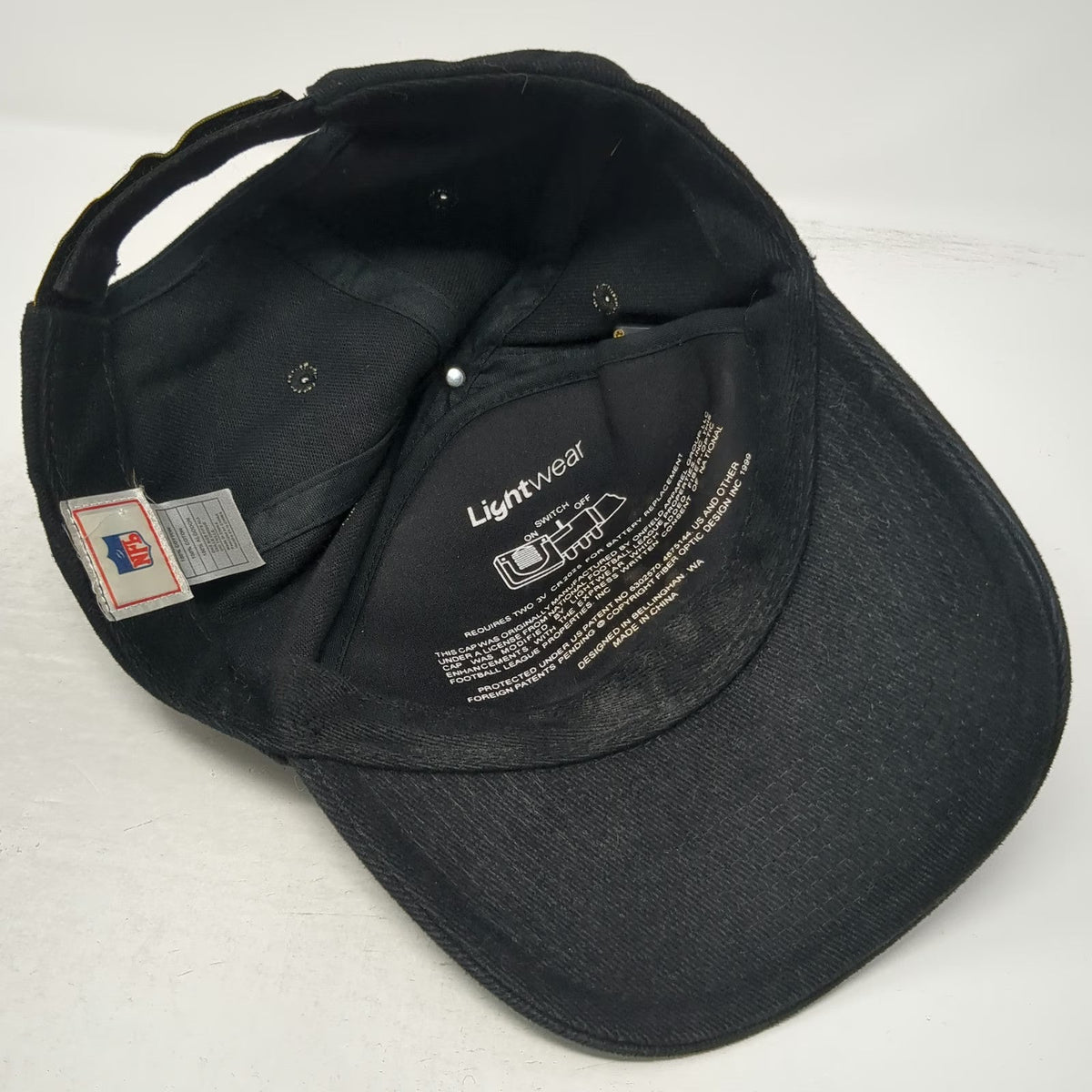 Lightwear NFL Pittsburgh Steelers Light Up Glow Black Cap Hat One Size Strapback