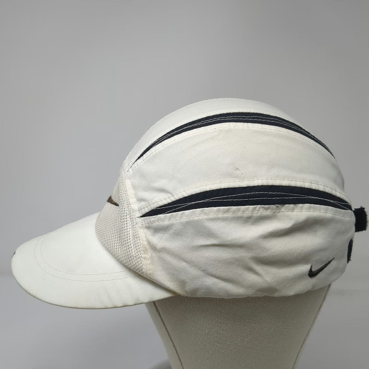 Nike Baseball Cap White One Size Mesh Panel Technical Adjustable Strapback Hat