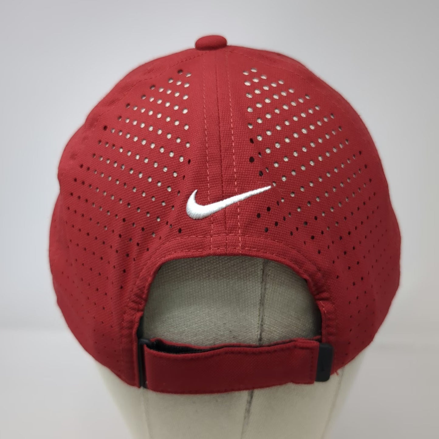 Nike Stanford Cardinal NCAA Red OSFM Cap Perforated Golf Swoosh Strapback Hat