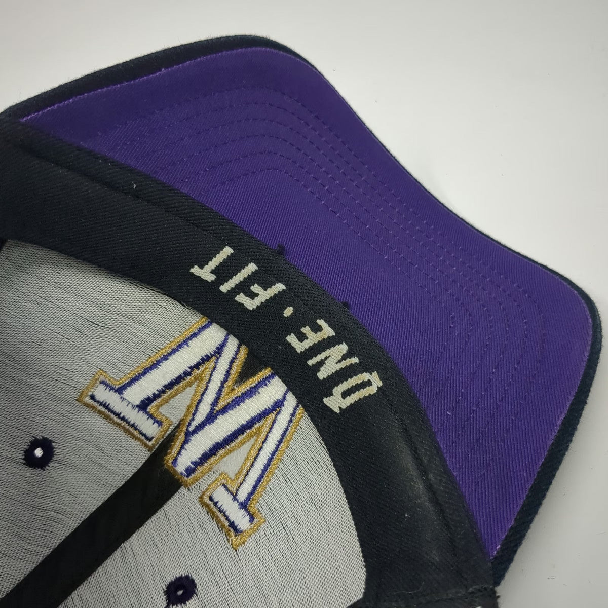 Washington Huskies NCAA Top of the World Black Purple Gold One Size Stretch Hat