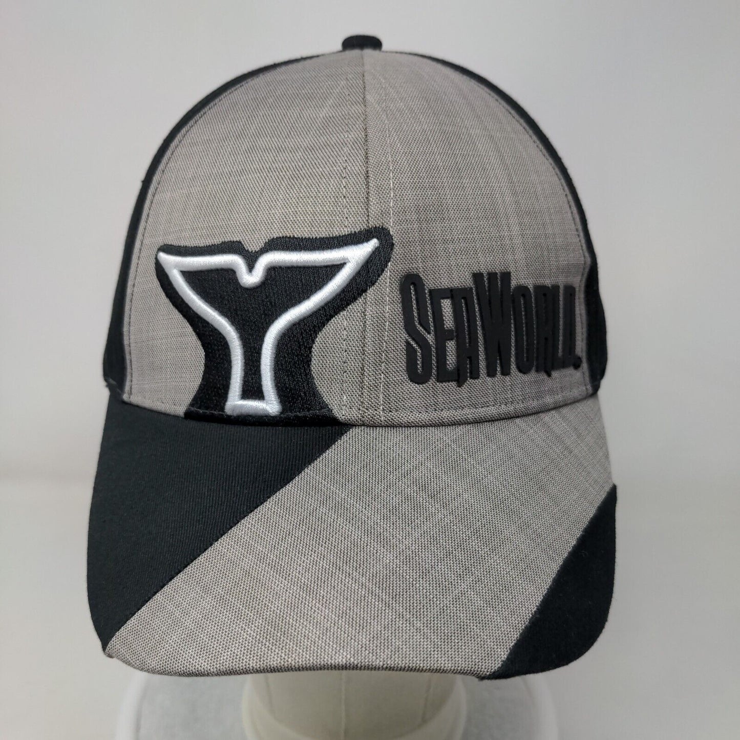 Sea World Shamu Strapback Hat Multi One Size Embroidered Colorblock
