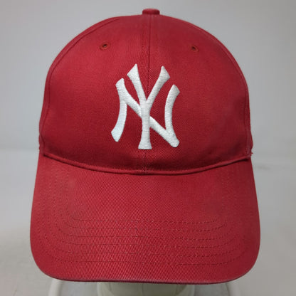 MLB New York Yankees Red Baseball Cap One Size Hat T.E.I. Strapback NY Gray Brim