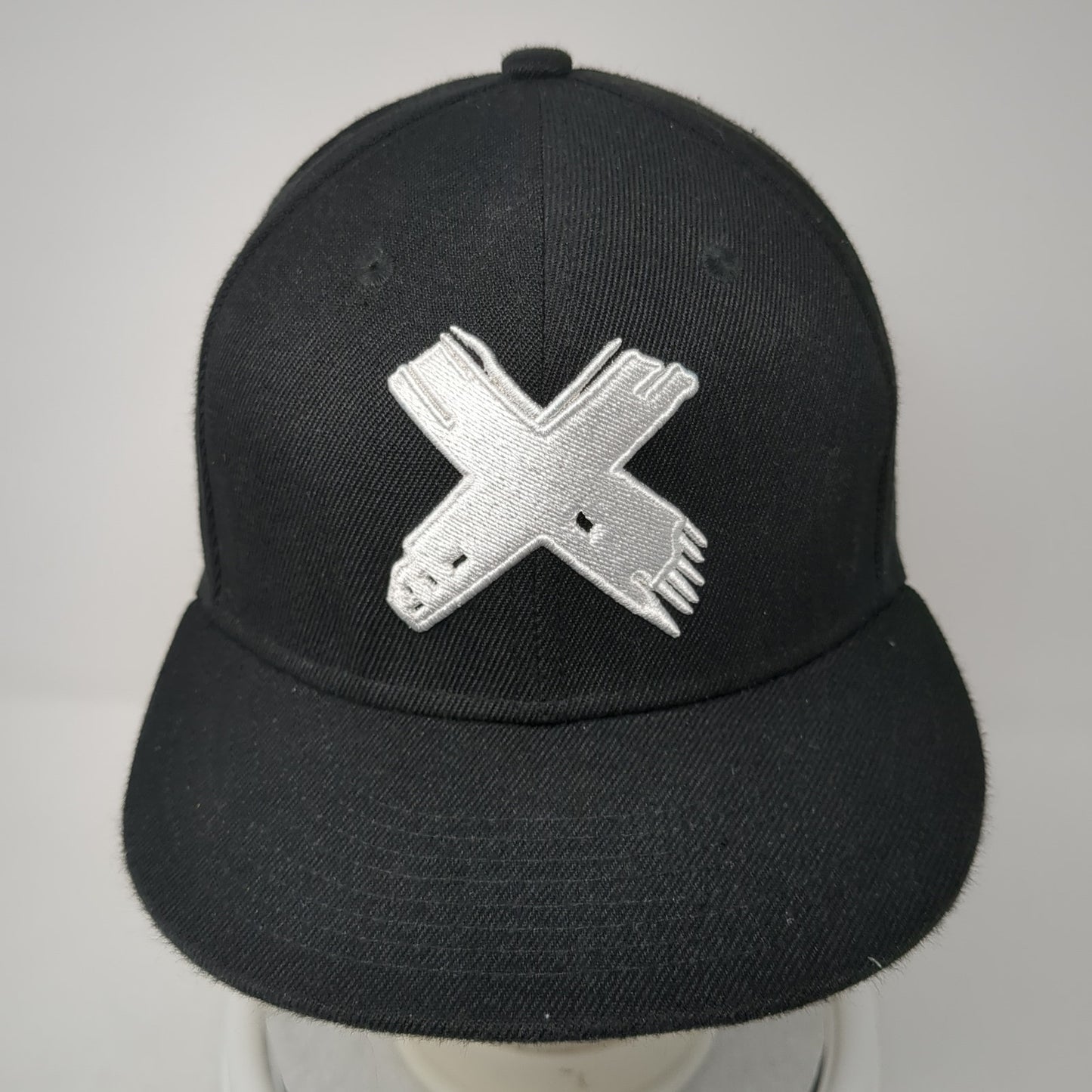X Snapback Hat Black One Size Adjustable Embroidered 6 Panel Quanhaigou