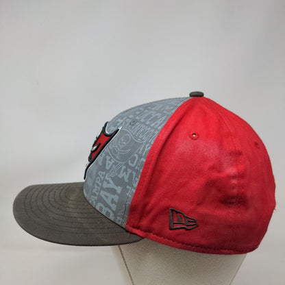 Tampa Bay Buccaneers Snapback Hat Gray Red M/L All Over Print New Era 9Fifty