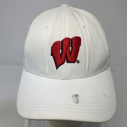 Under Armour Wisconsin Badgers NCAA Cap White Red L Stretch Fit Curved Brim Logo