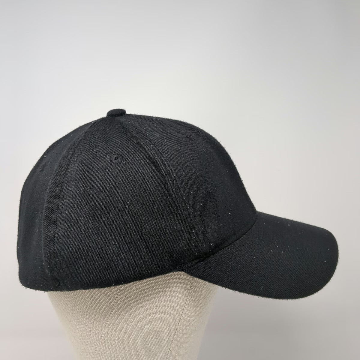 Zephyr BYU Cougars NCAA Hat Black XL Stretch Fit Curved Brim Embroidered