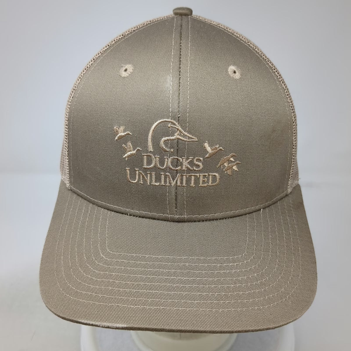 Beige Trucker Hat One Size Ducks Unlimited Volunteer Mesh Snapback Hunting Logo