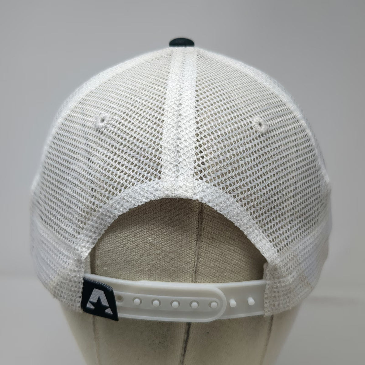 AmeriTitle Trucker Hat Green Camo One Size Mesh Back Snapback Logo Undervisor