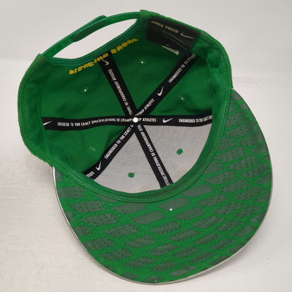 Nike Oregon Ducks NCAA Snapback Green One Size Silver Metallic Bill Flat Hat