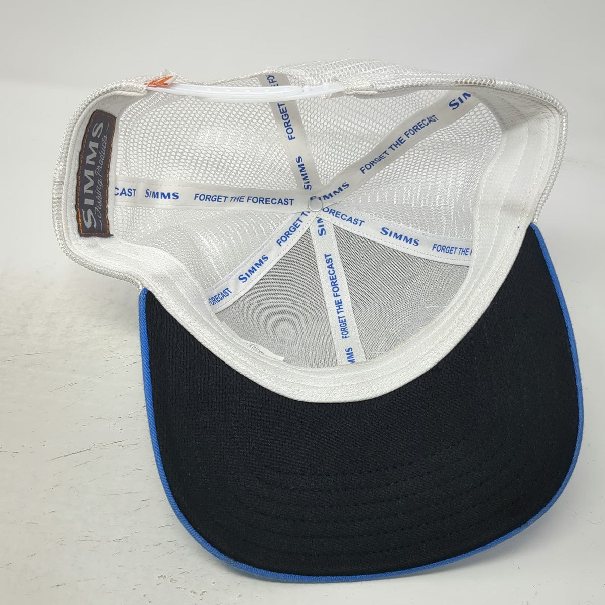 Simms Trucker Hat Blue White OSFM Tres Pescados Fly Shop Mesh Fishing Snapback
