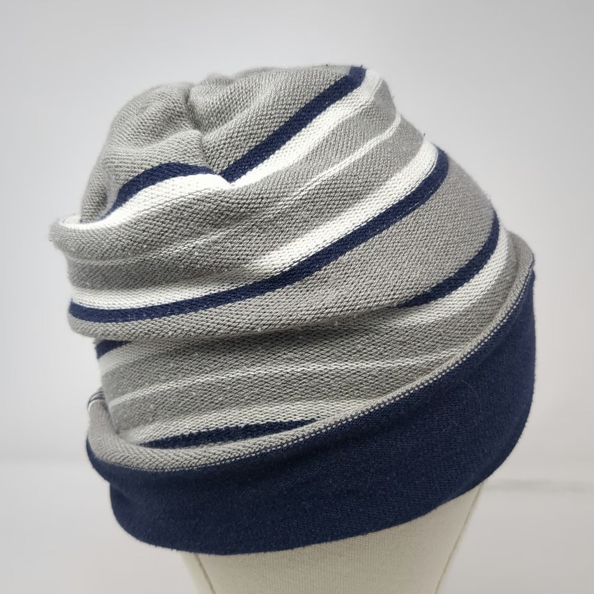 Dallas Cowboys NFL Beanie Blue Gray White One Size Reversible Striped Star Hat