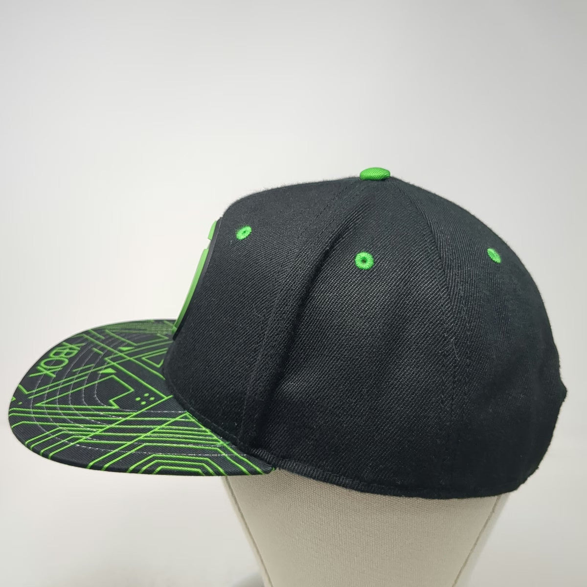 Xbox Snapback Hat Black Green One Size Circuit Pattern Rubber Logo Adjustable