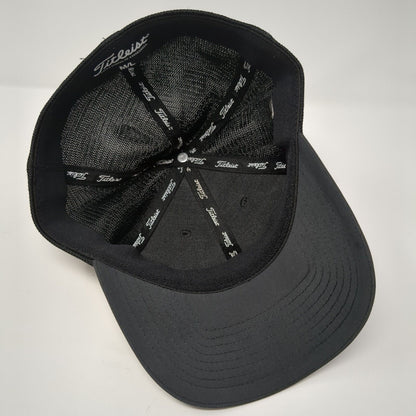 Titleist Fitted Mesh Back Hat Black M/L Embroidered Solid Vent Holes
