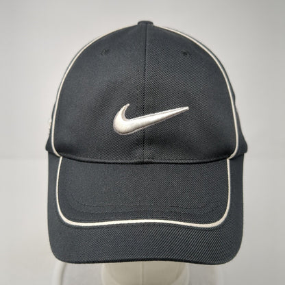 Nike One Fitted Golf Hat Black M/L Embroidered Swoosh Solid 6 Panel