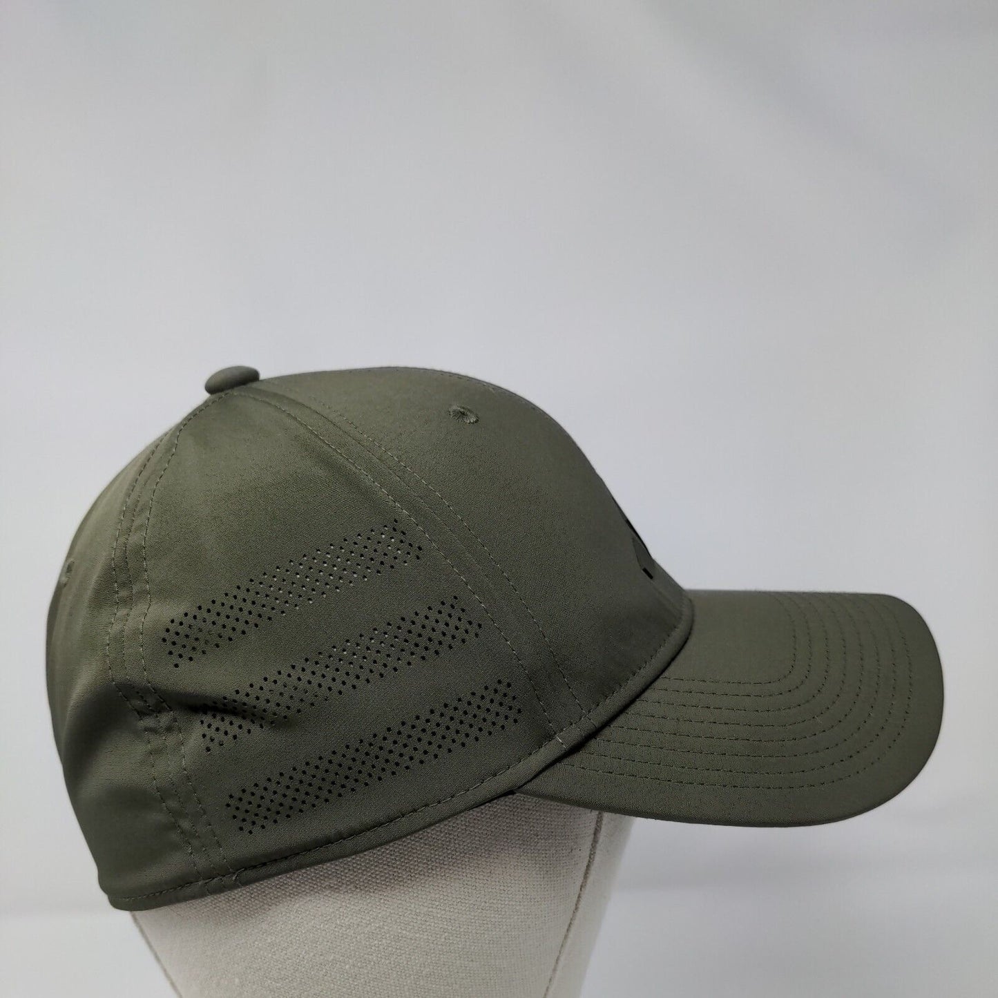 Adidas Aeroready Fitted Hat Green S/M Solid Laser Cut 3 Stripes