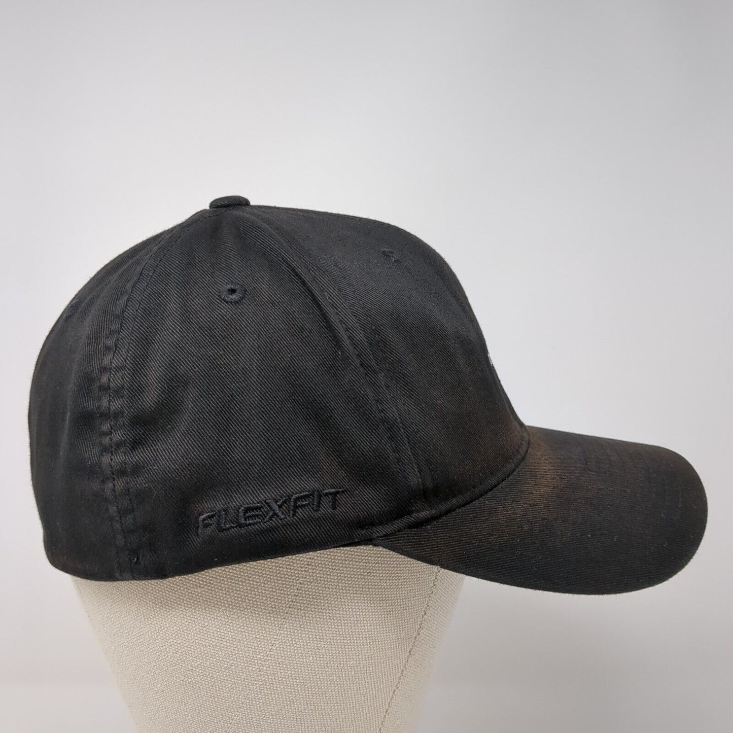 Quiksilver 1969 Fitted Hat Black L/XL Embroidered Flexfit 6 Panel