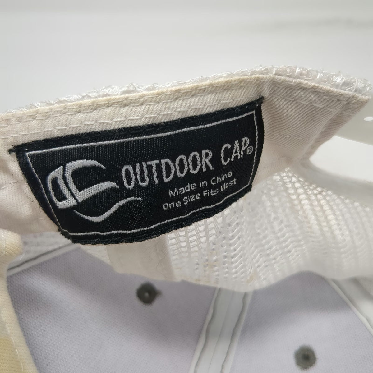 Outdoor Cap Trucker Hat Gray White Red One Size D&B Supply Mesh Snapback Hat