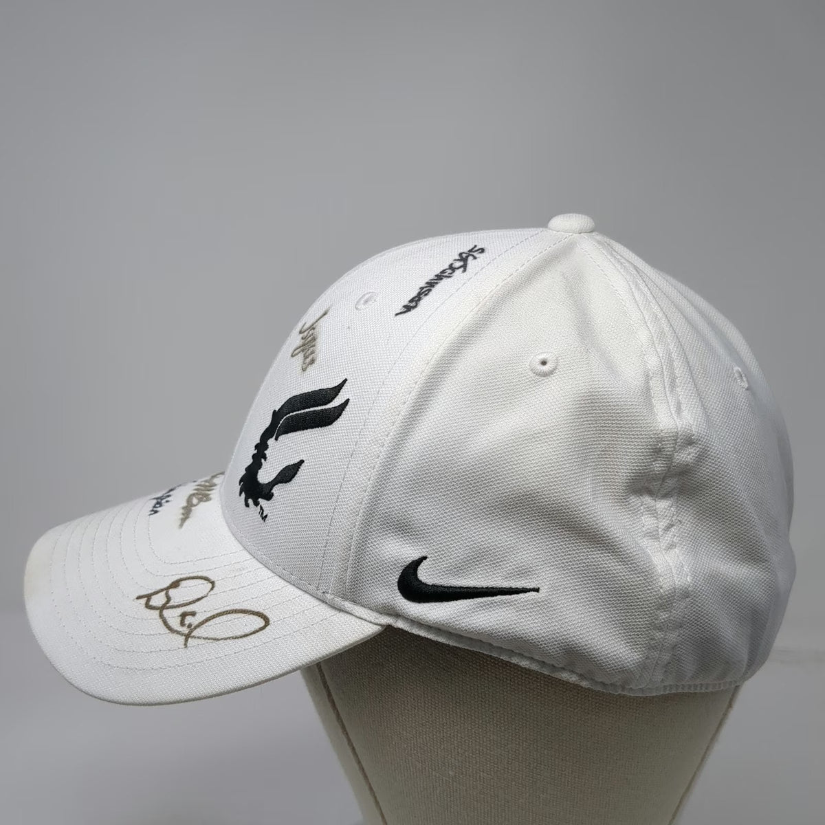 Nike Cap White XL Embroidered Signatures Big West Conference Dri-Fit Hat