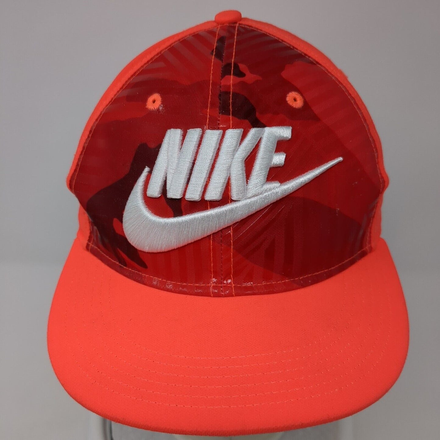 Nike Snapback Hat Red One Size Adjustable Embroidered Swoosh 6 Panel Polyester