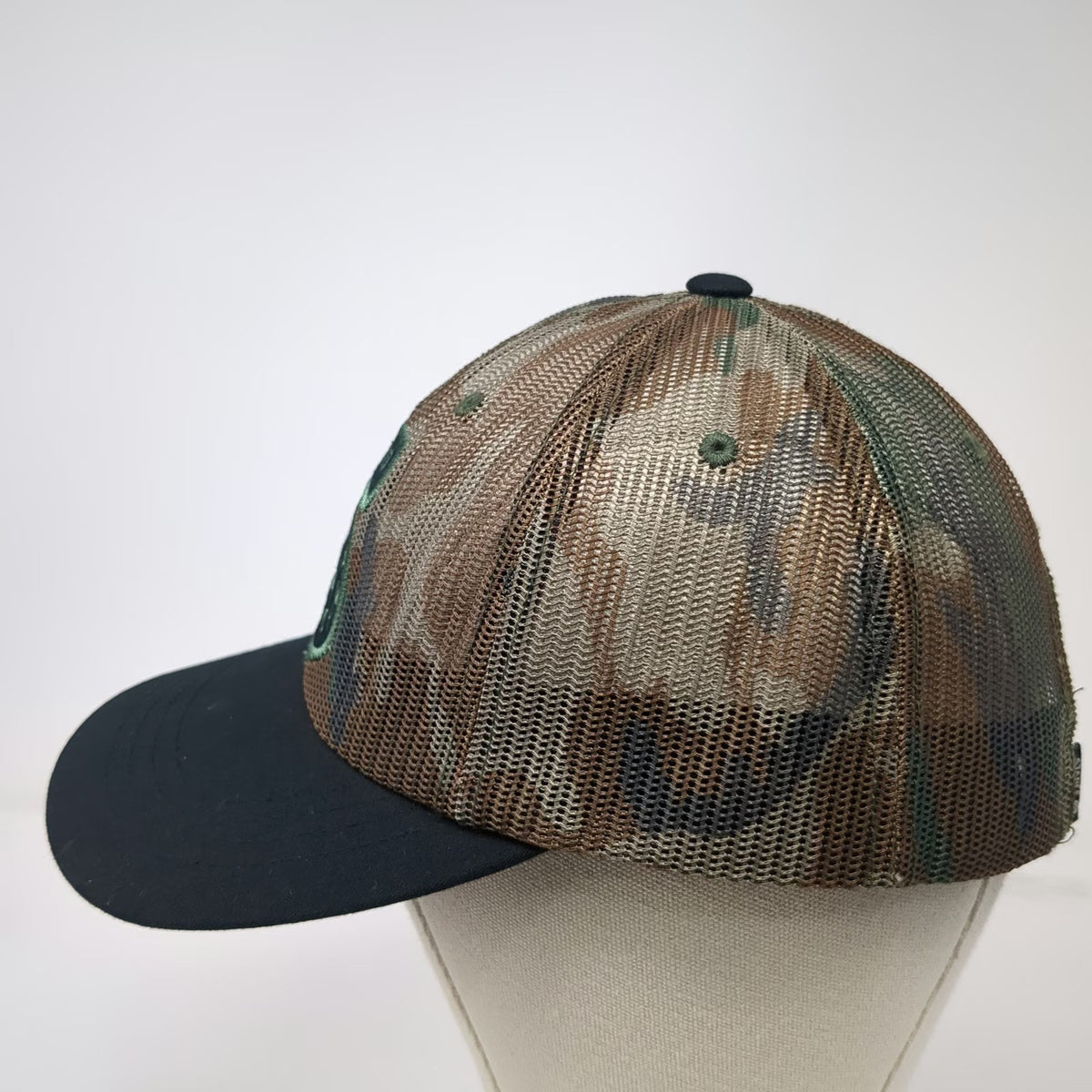 Stance Trucker Hat Green Black One Size Camo Mesh Stitched S Logo Different