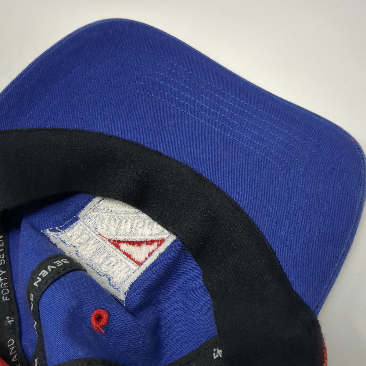 '47 New York Rangers NHL Cap Blue Red White L Mesh Stretch Fit Curved Brim Hat