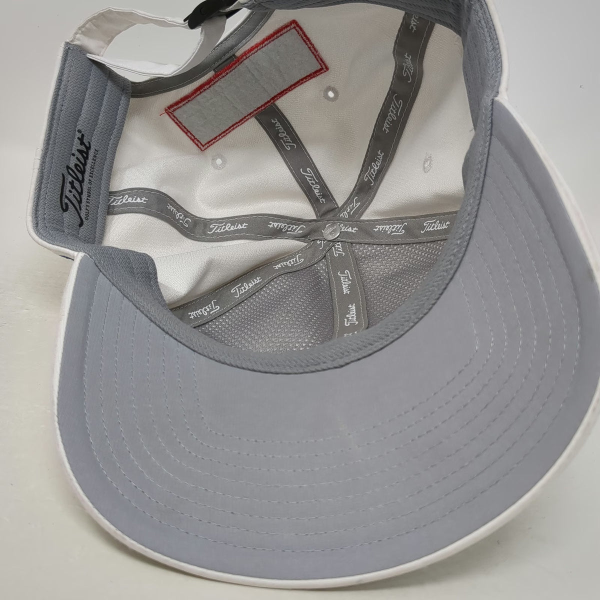 Titleist Baseball Cap White Blue One Size Pro V1 FootJoy Slideback Golf Hat