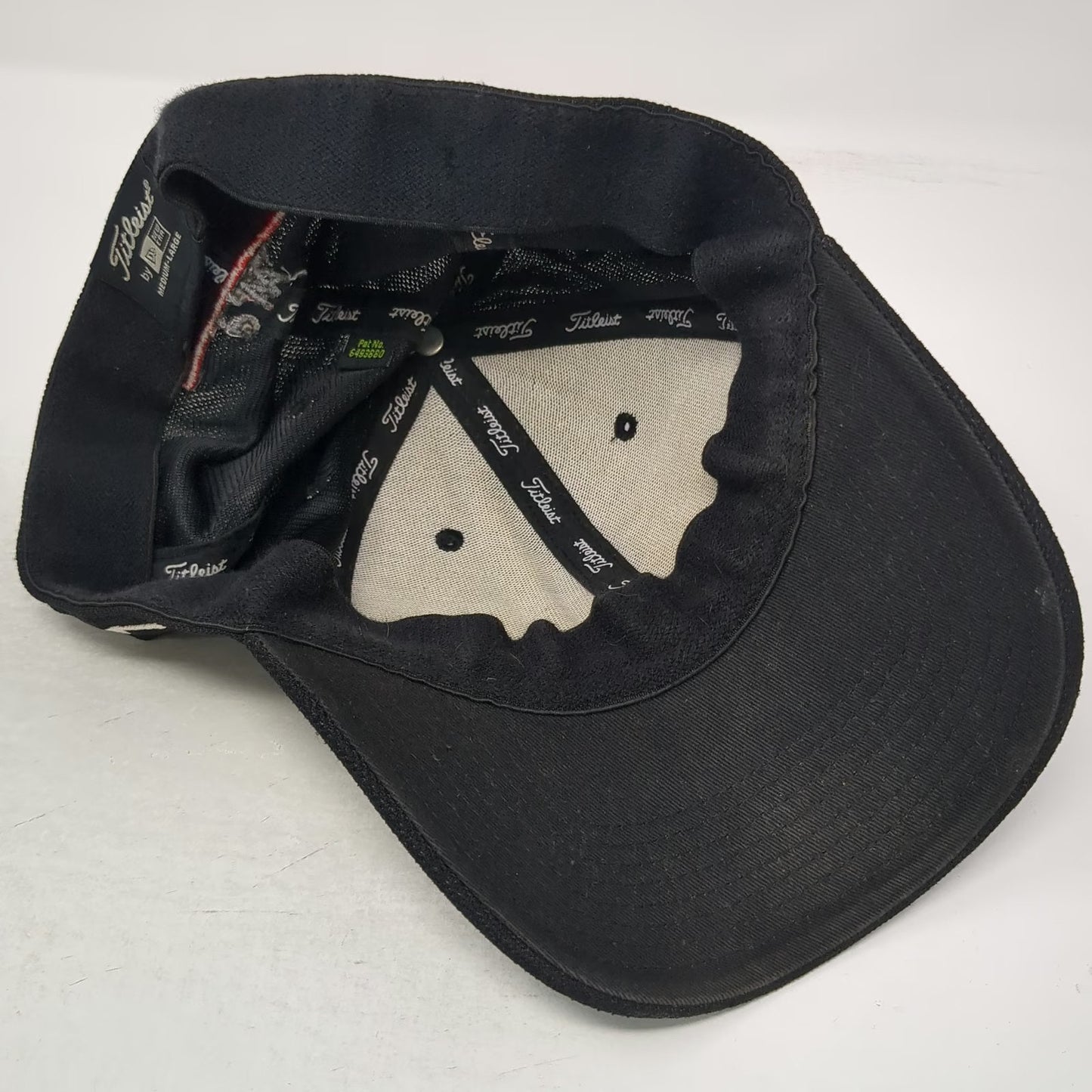 Titleist New Era Cap Black White L Pro V1 FootJoy Stretch Fit Spandex Golf Hat