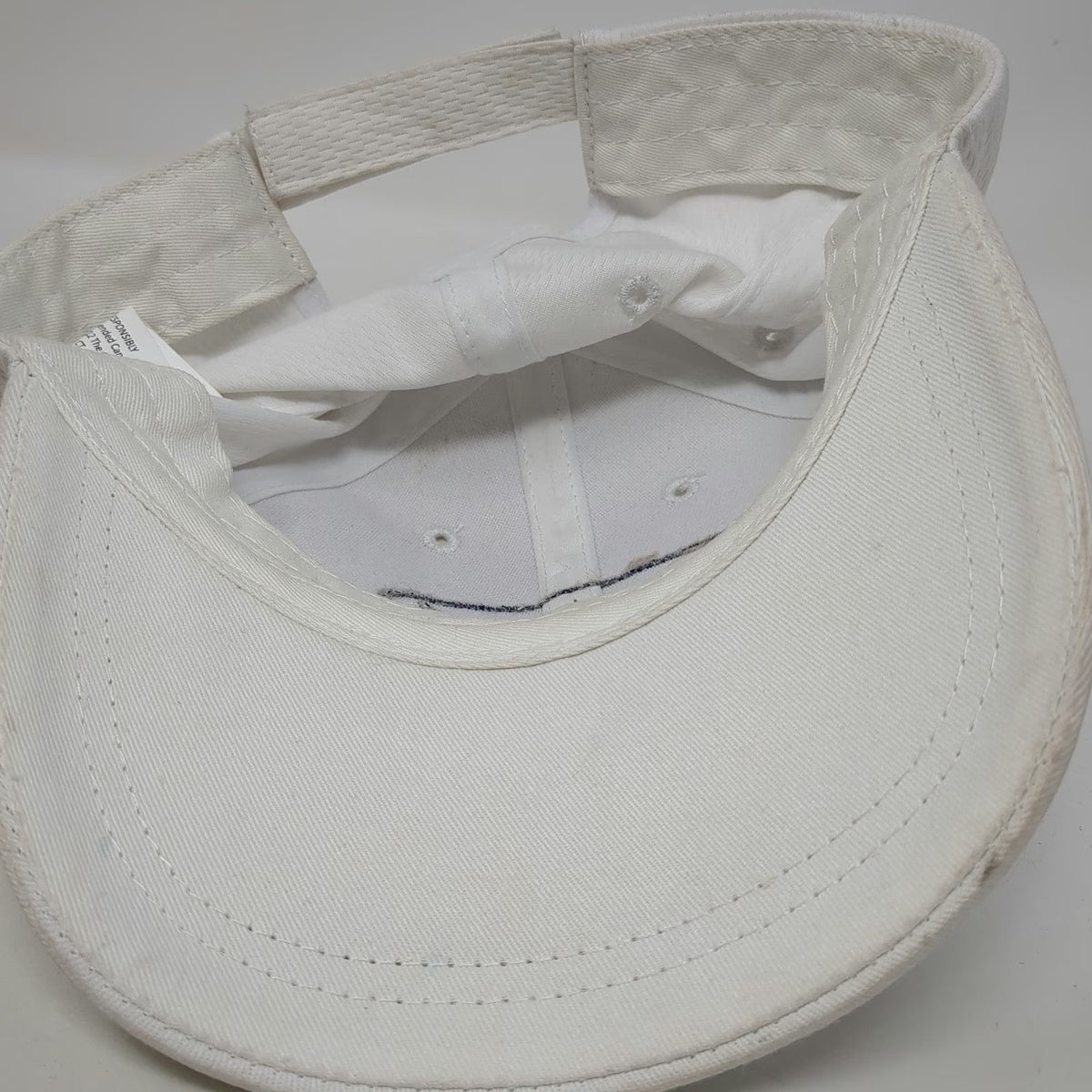 Crown Royal Baseball Cap White One Size Fishing Mesh Back Strapback Logo Hat