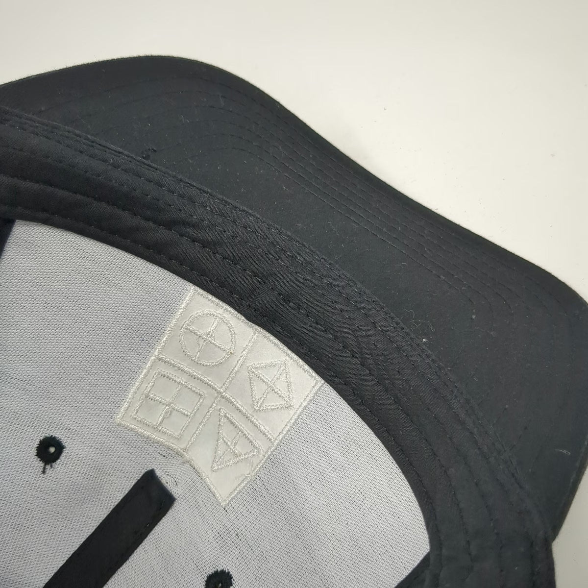 Otto 5 Panel Black Hat One Size Snapback Los Angeles Bunratty Logo Side Patch