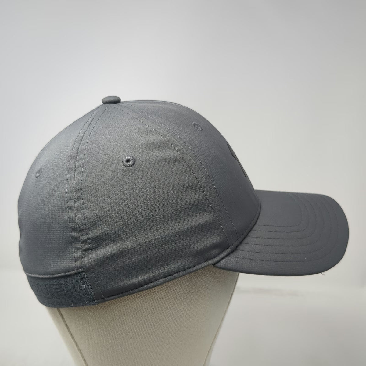 Under Armour Baseball Cap Gray L UA Storm Stretch Fit Performance Sport Hat