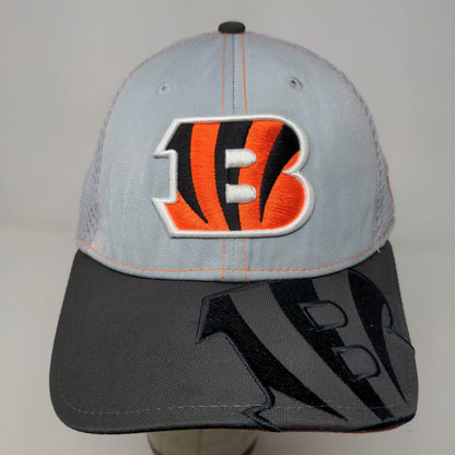 New Era Men's Fitted Hat Gray Size M/L Embroidered Cincinnati Bengals Logo