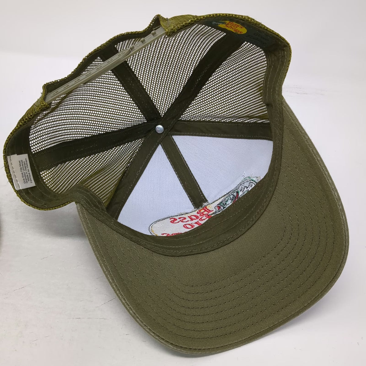 Bass Pro Shops Trucker Hat Green One Size Mesh Back Snapback Fish Patch Logo