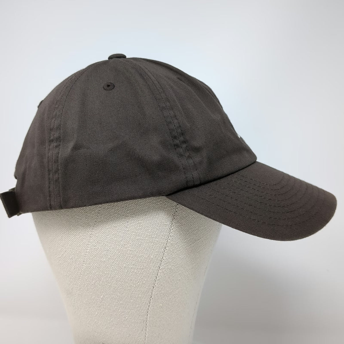 Vuori Baseball Cap Brown One Size Adjustable Slideback Hat V Logo Cotton Blend