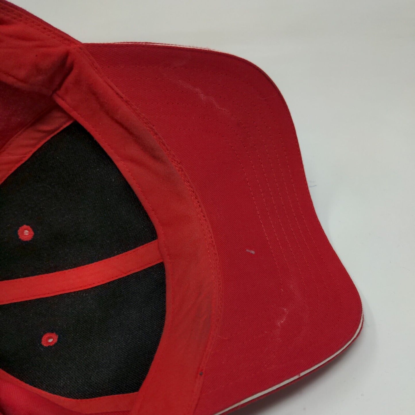 Reebok Slideback Hat Red Medium Adjustable Solid Vent Holes 6 Panel