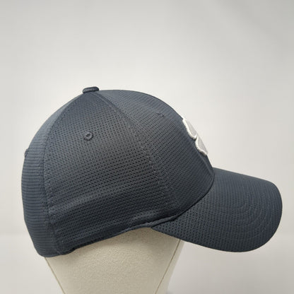 Live Lucky Fitted Baseball Cap Gray Medium Lightweight Embroidered Black Clover