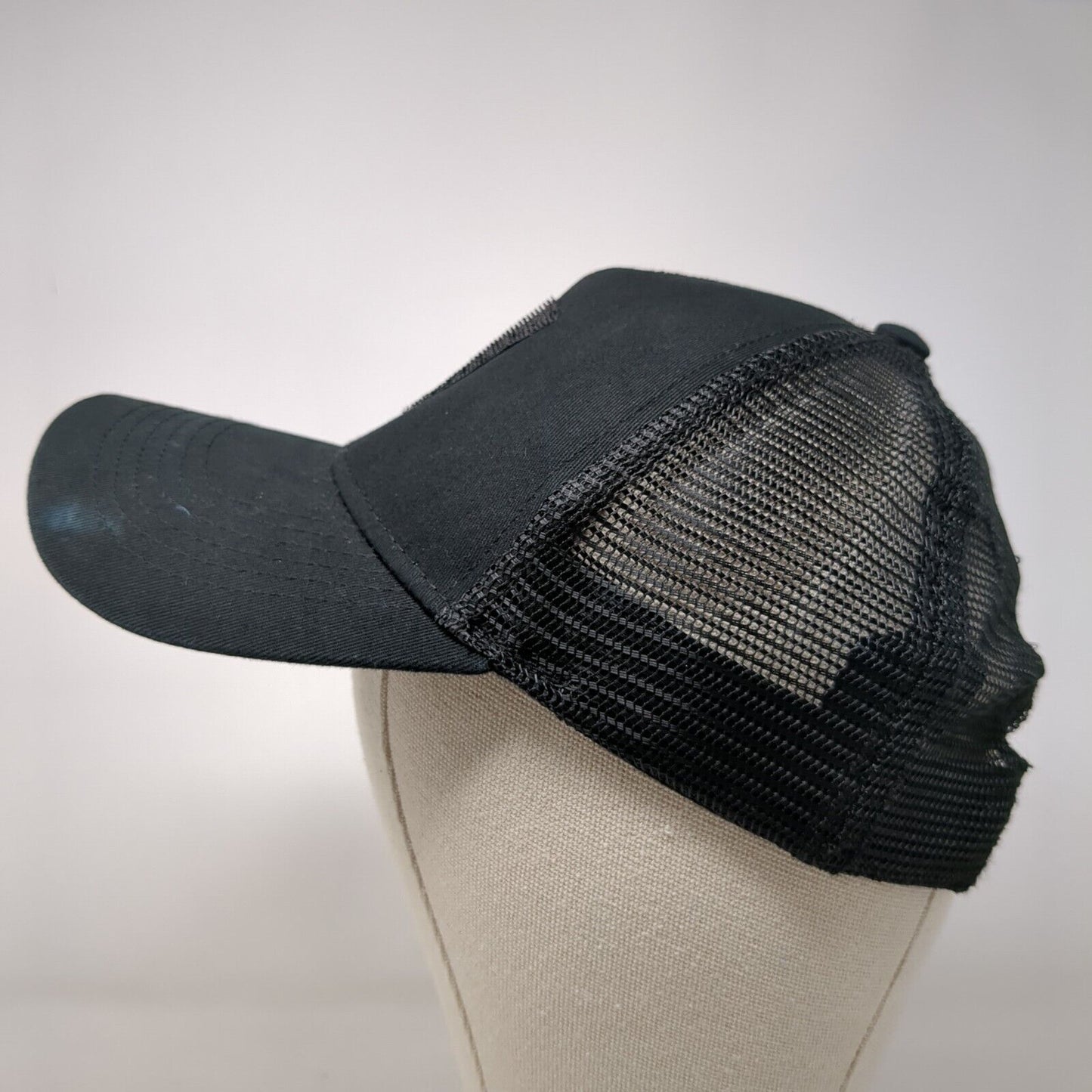 Top Golf Snapback Trucker Hat Black OSFA Adjustable Embroidered Mesh Back