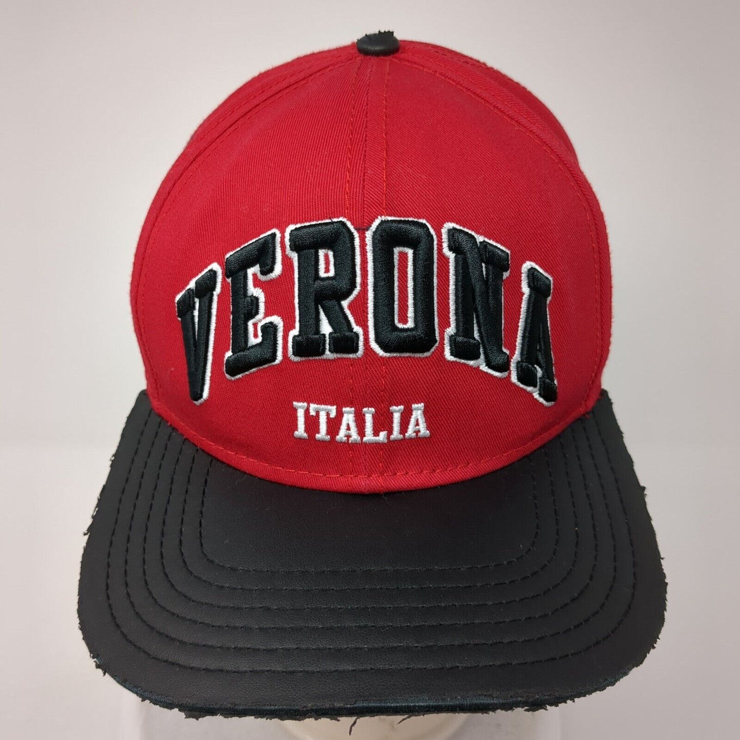 Verona Italia Snapback Hat Red One Size Adjustable Embroidered Essencial