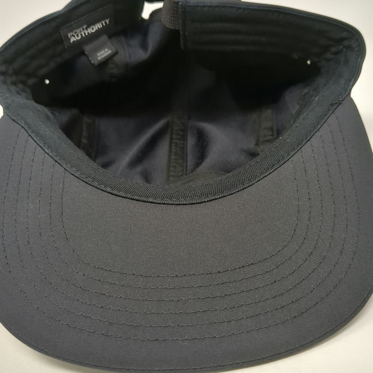 Port Authority 5 Panel Black One Size Performance Flat Brim Hat Strapback Buckle