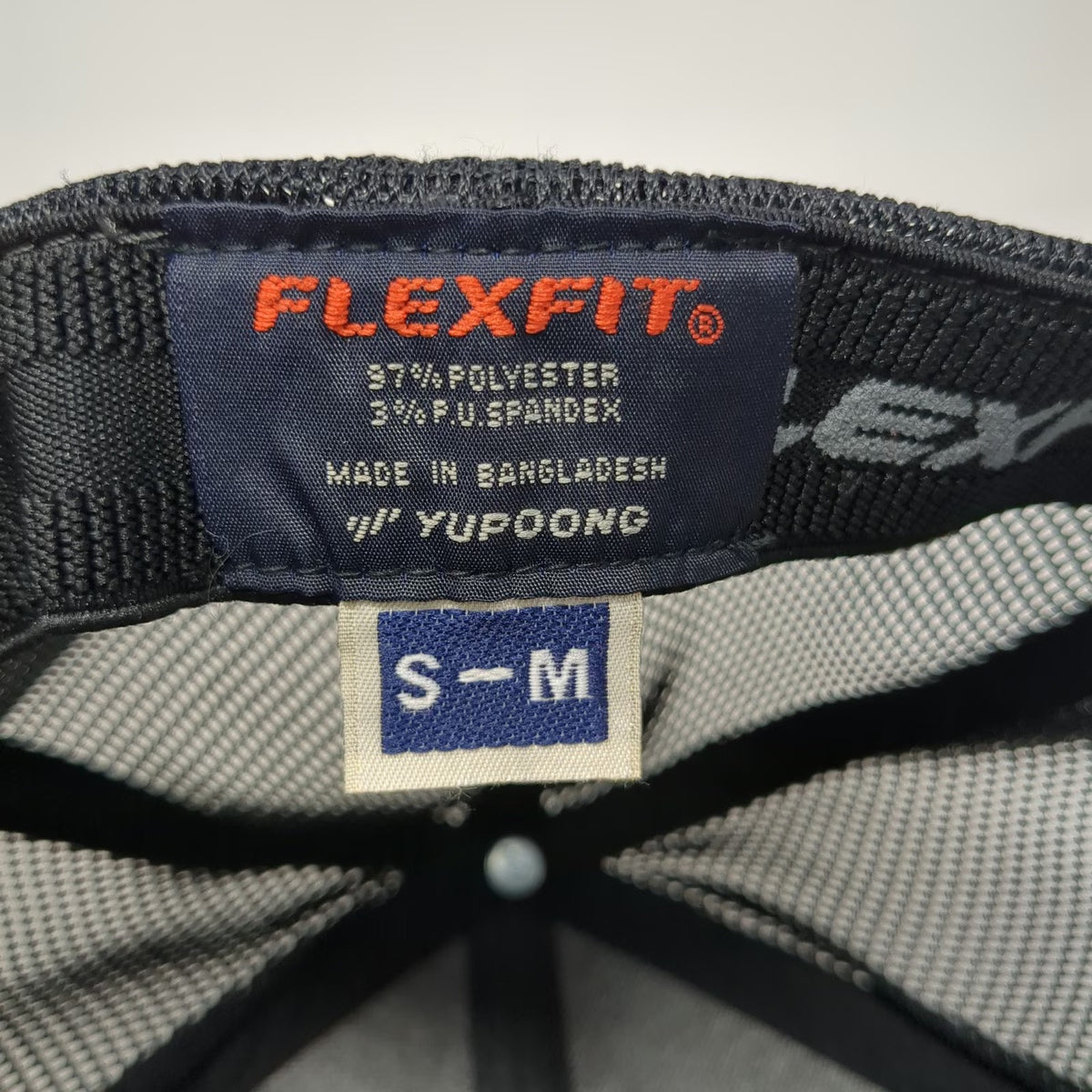 Flexfit Baseball Cap Gray M Mesh Back Heathered Graybar Logo Yupoong Fitted Hat