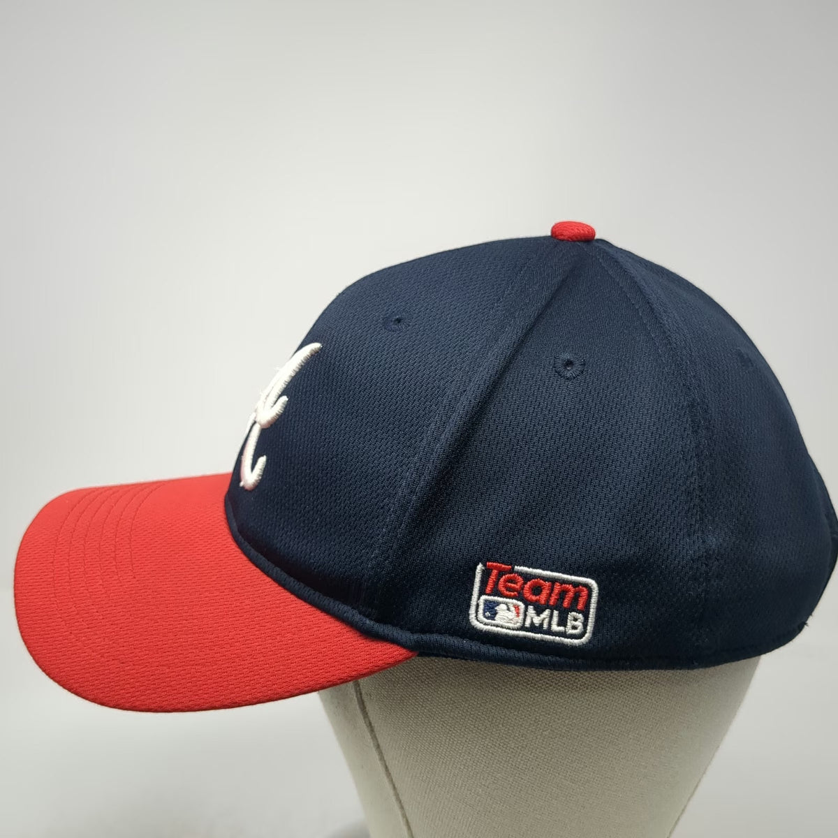 Atlanta Braves MLB OC Sports Baseball Cap Blue Red White OSFM Hat Curved Brim