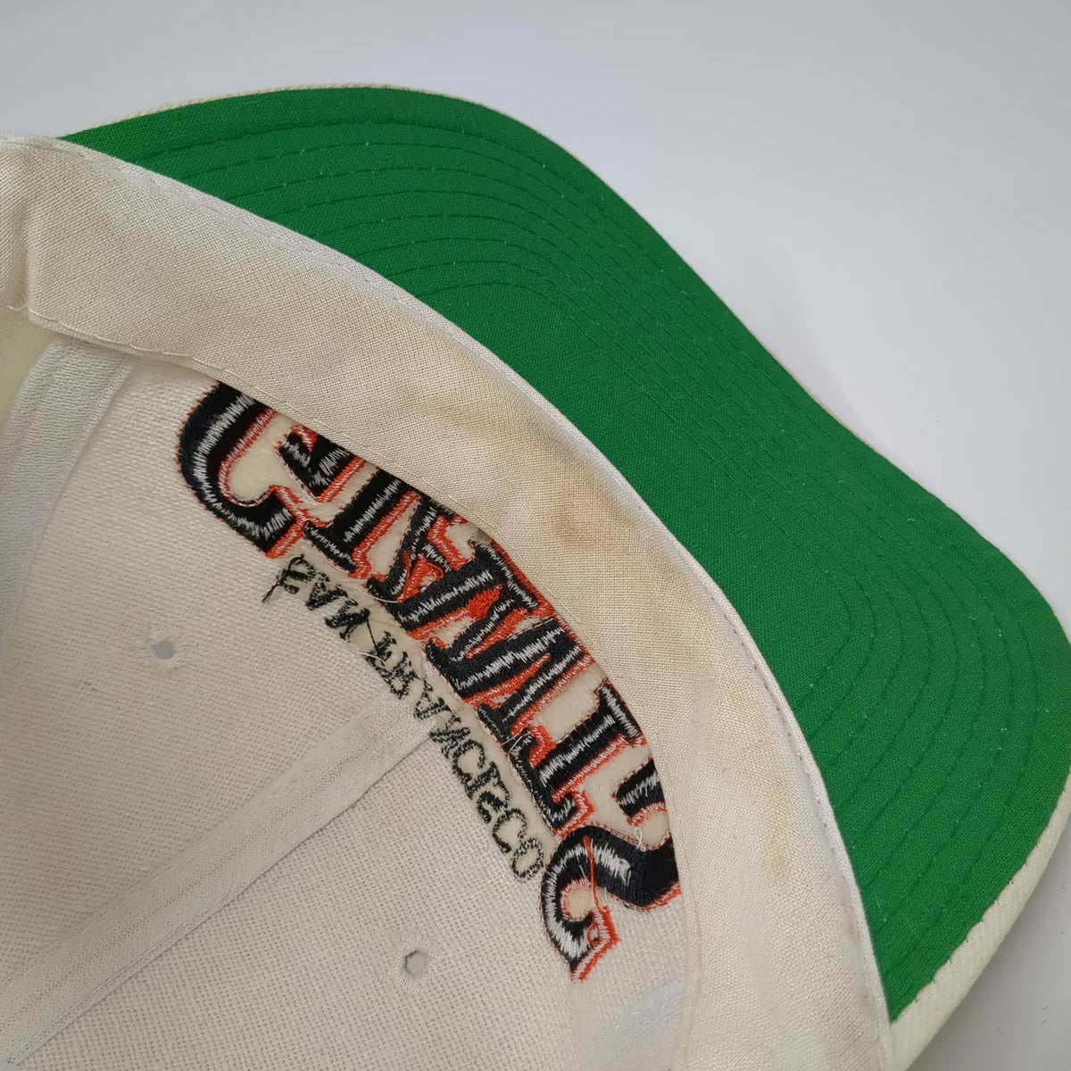 San Francisco Giants MLB Twins Snapback Hat Beige Flat Brim Green Logo Vintage