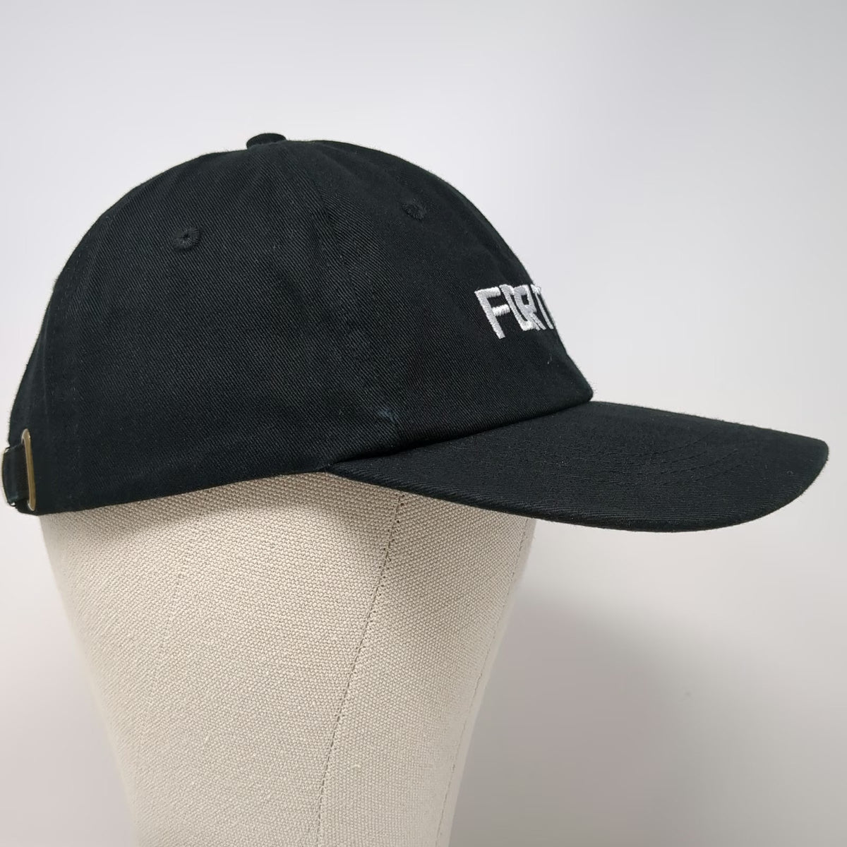 Forteee Baseball Cap Black One Size Slideback Hat Embroidered 6 Panel Curved