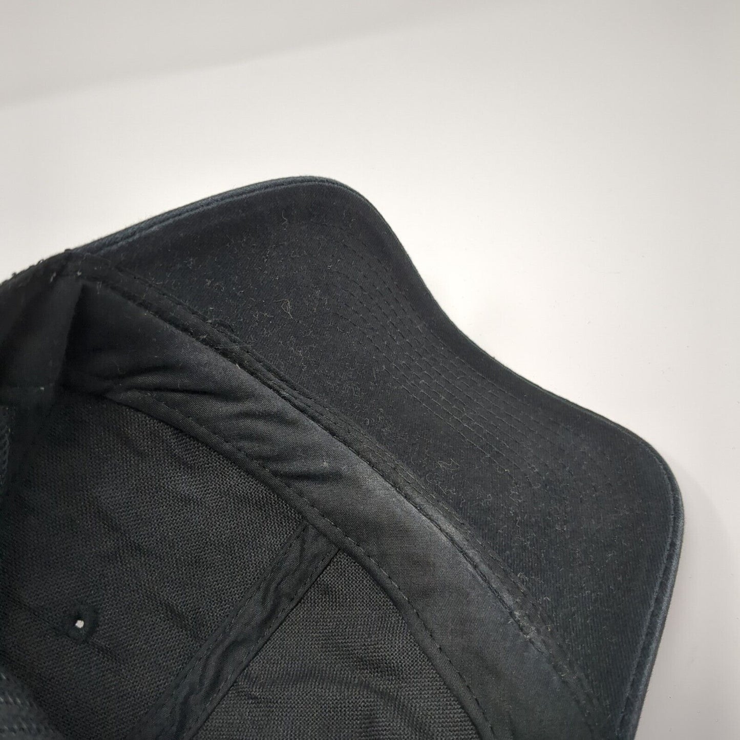 Unbranded Strapback Trucker Hat Black One Size Adjustable Mesh Back Blank