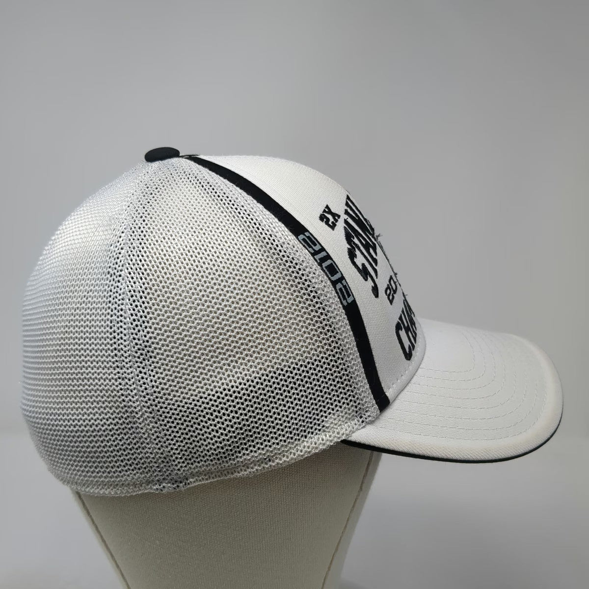 Reebok Los Angeles Kings NHL Hat White XL Mesh 2012 2014 Stanley Cup Champions