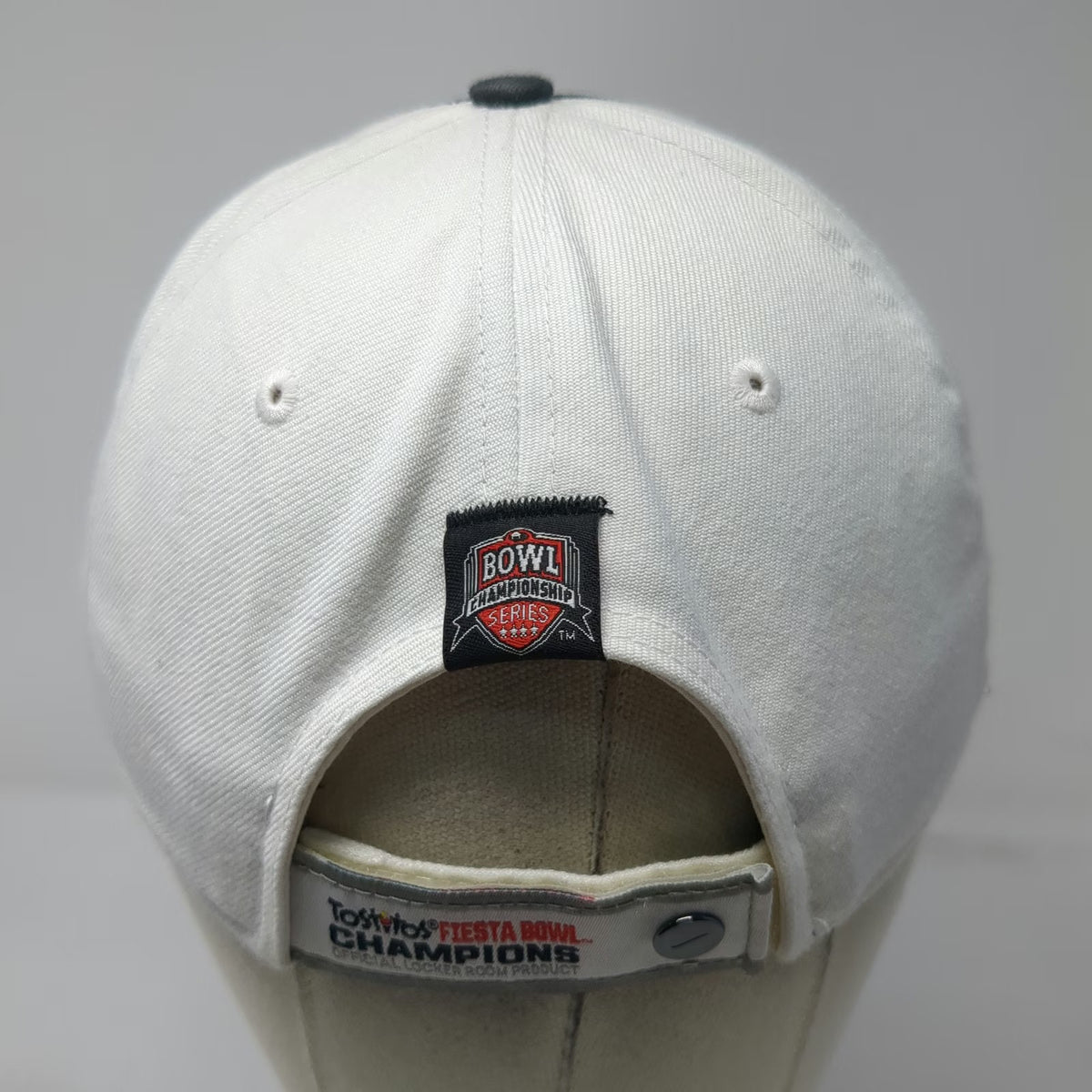 Nike Boise State Broncos NCAA Cap White OSFM 2010 Fiesta Bowl Champions Official