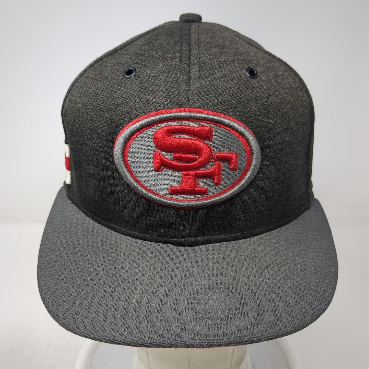 San Francisco 49ers NFL New Era Gray 7 1/8 Cap Flat Brim Heathered Fitted Shield