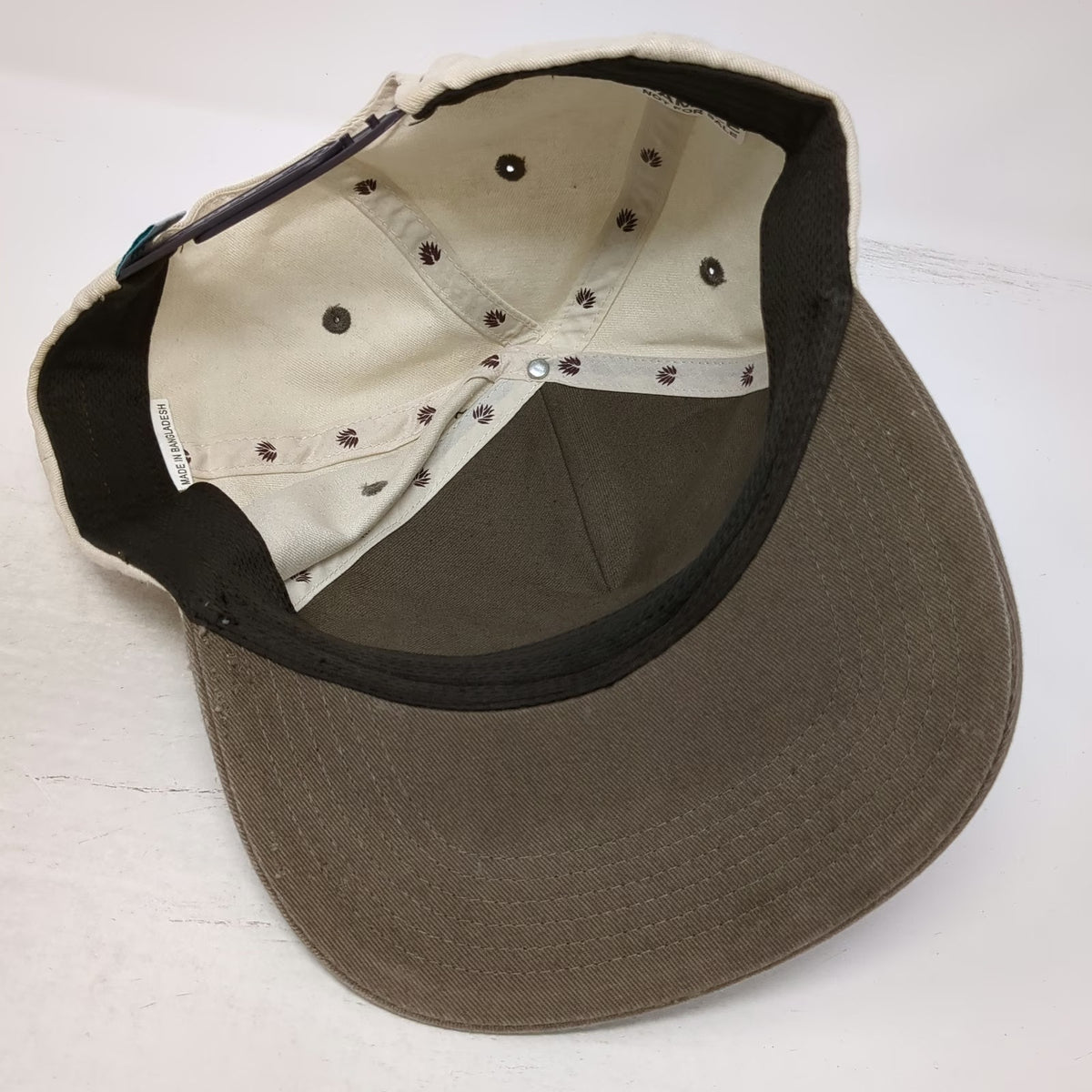 Sendero Provisions Co. 5 Panel Beige One Size Snapback Rooster Cowboy Sample Hat
