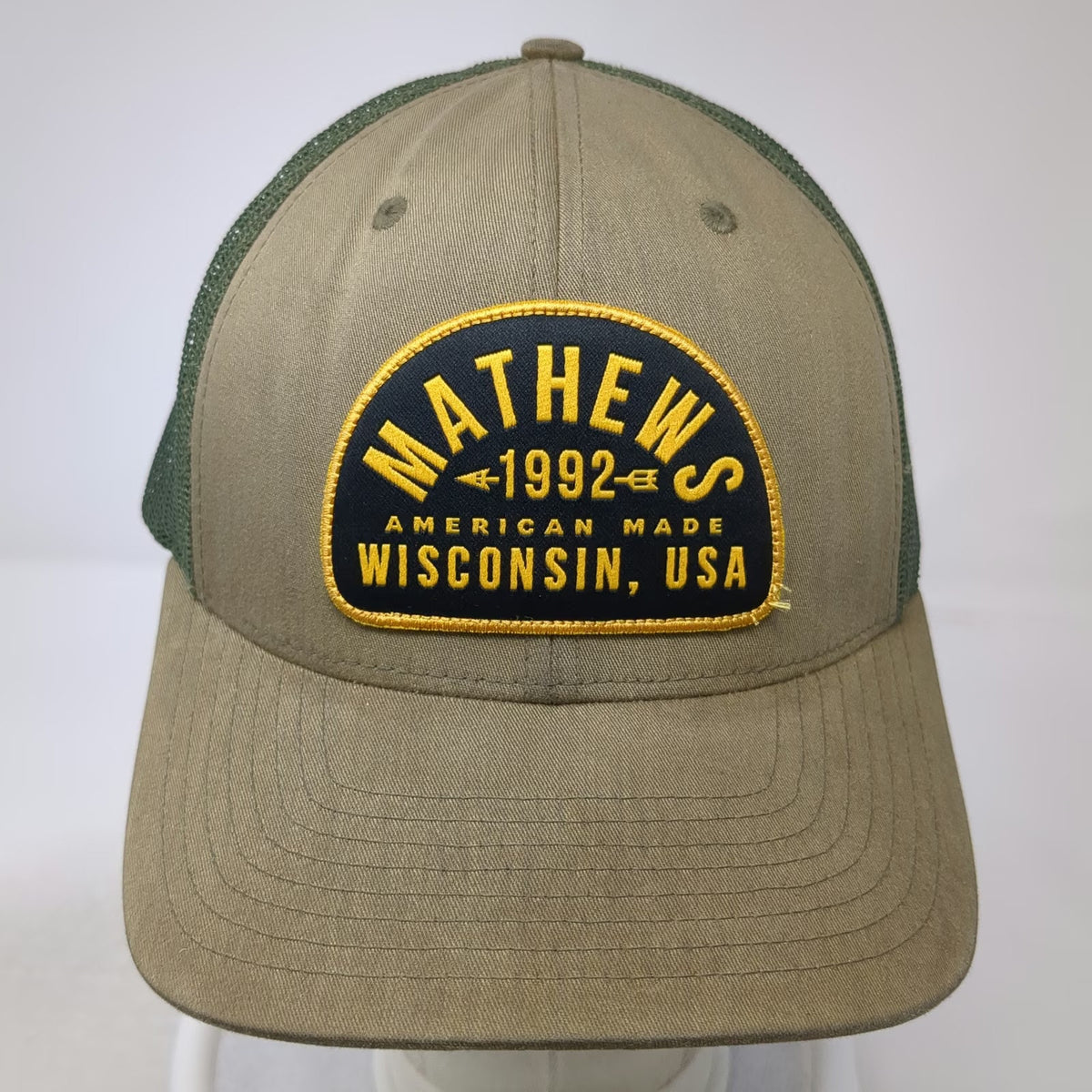 Mathews Baseball Cap Green One Size Trucker Snapback Wisconsin USA Archery Bow