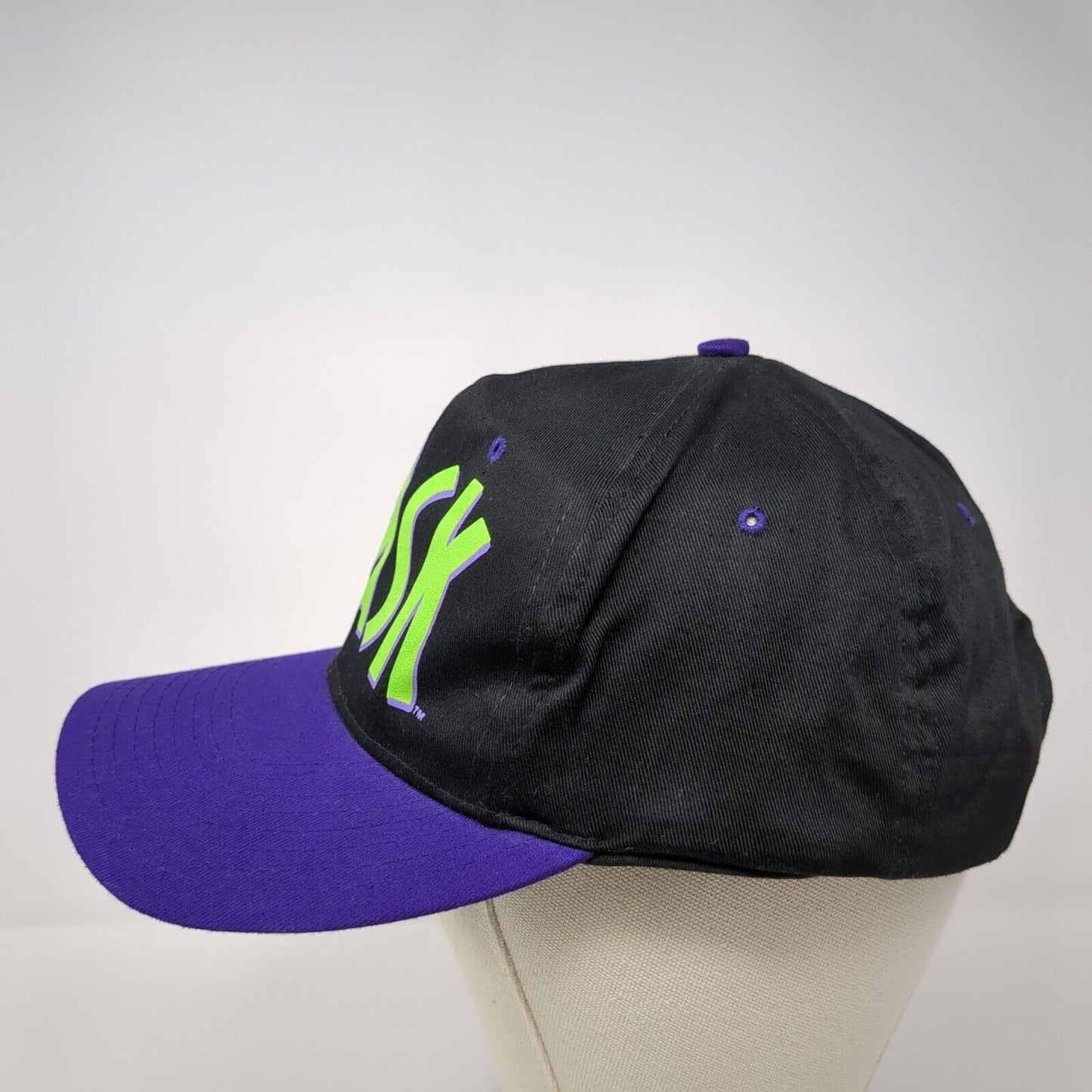 Vintage The Mask Movie Snapback Hat Black Purple OSFA Suede Puff Graphic Logo