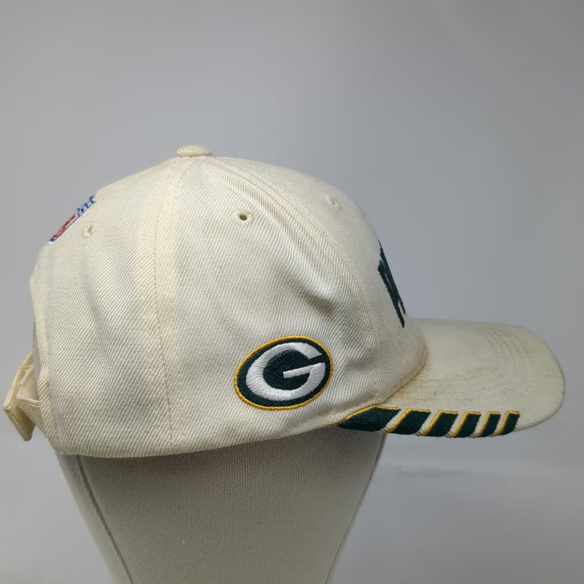 Green Bay Packers NFL Sports Specialties Hat Beige Green Yellow Pro Line Vintage